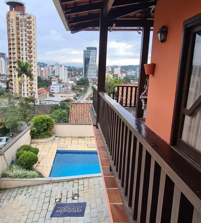 Homestay Quarto Oktoberfest Amora *